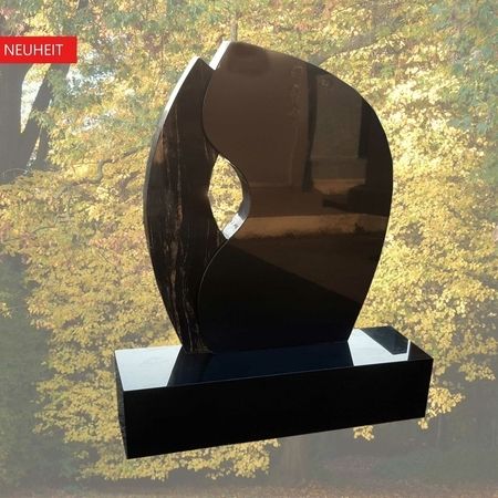 Zweiteiliger Grabstein in Premium Black Granit. Sofort lieferbar! Ausgestellt n unserer Zentrale in Wien. €2.898,–