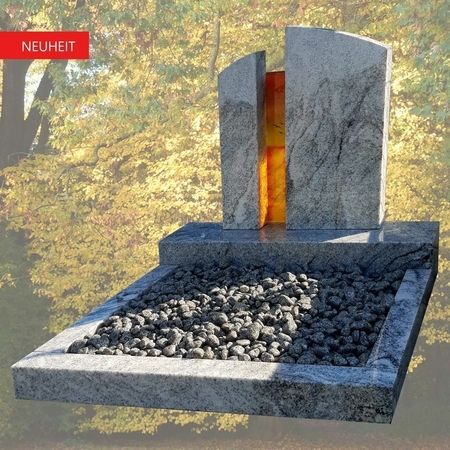 Urnengrabanlage in Viscount White Granit.