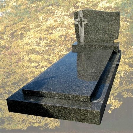 Grabanlage in Baltic Green Granit. Preis auf Anfrage.