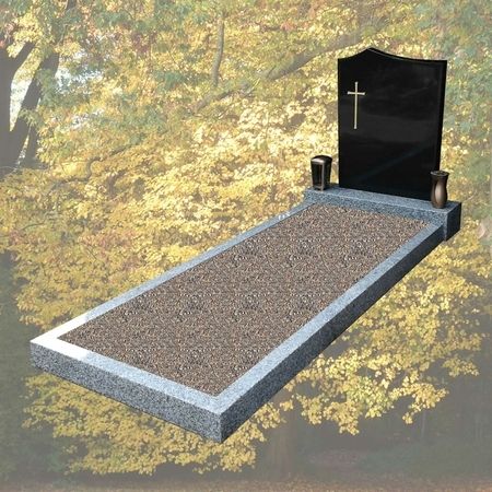 Grüngrab Einfassung mit Sockel in Tarn Granit, Grabstein in Grenole Granit. Laterne, Vase und Kreuz optional. Preis auf Anfrage