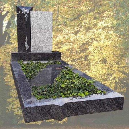 Orion Blue Granit mit hellem Granit Seitenanteil. Preis auf Anfrage.